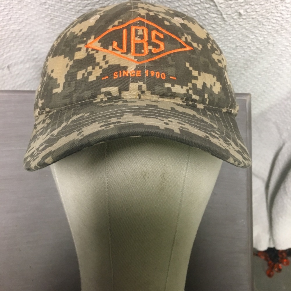 Camo hat
